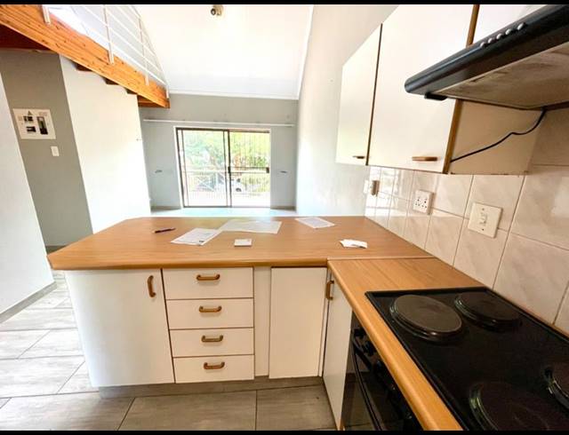 3 BEDROOM TOWNHOUSE FOR SALE IN NOORDHEUWEL